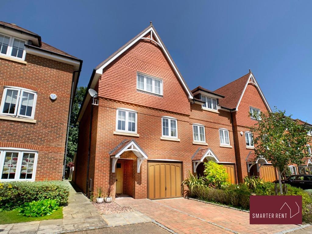 Maidenhead, Leander - 3 Bedroom - Parking & Garden Zewnętrze zdjęcie
